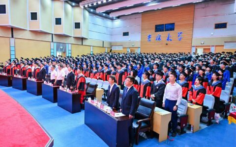 吉林大学本科生院：jwc.jlu.edu.cn