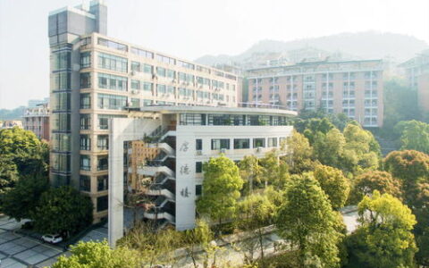 巩义的二本大学有哪些？本地人／过来人给你详细盘点