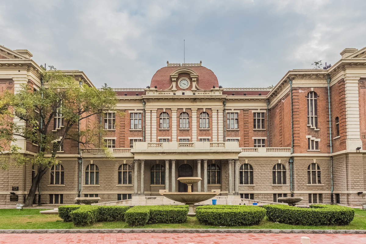 令人失望的天津外国语大学