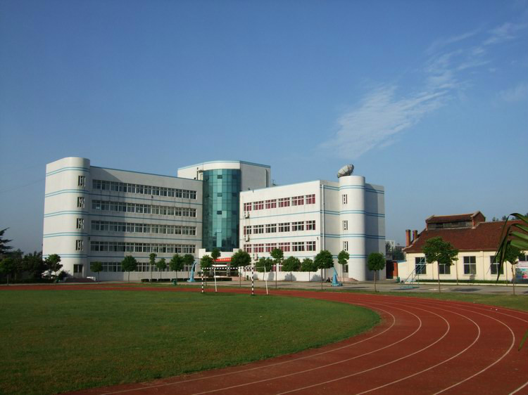 南阳建筑工程学校