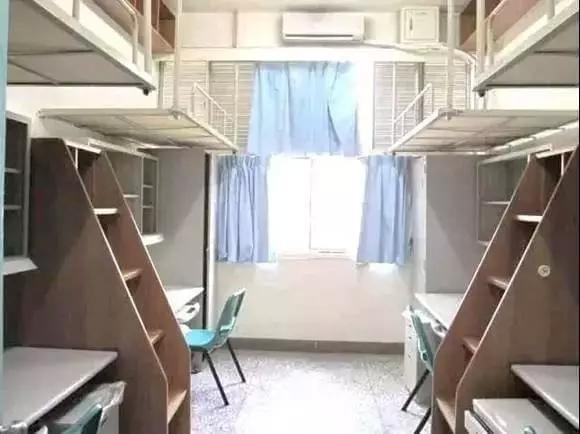 哪个大学宿舍能让人住出幸福感?从「地狱六人间」到「海景四人间」,我用四年踩遍这些坑 哪个大学宿舍能让人住出幸福感?从「地狱六人间」到「海景四人间」,我用四年踩遍这些坑